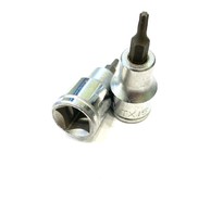 Бита 1/2 TX15 TONA