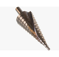 Сверло ступенчатое 4-32мм Р6М5К5 винтовое